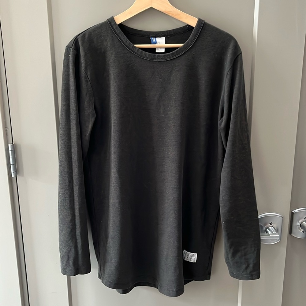 H&M knit shirt